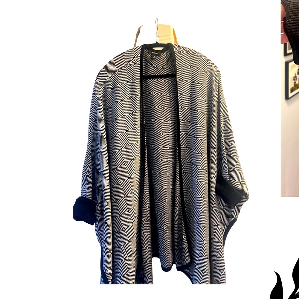 Sweater cape
